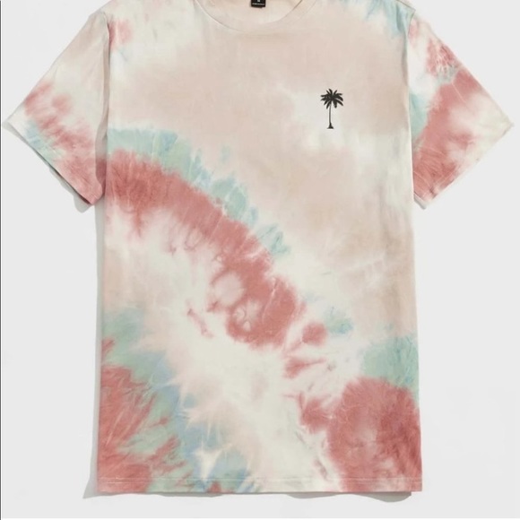 Tan Casual Men’s Tropical Tie Dye Top